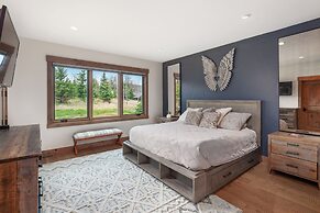 Lodge at Whitefish Lake