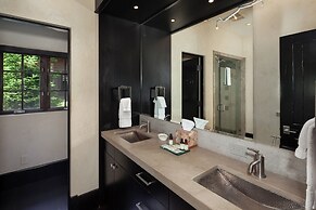 Lodge at Whitefish Lake