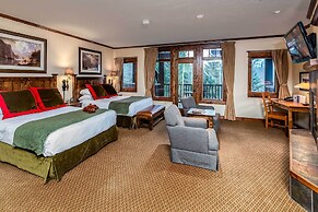 Lodge at Whitefish Lake