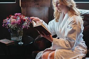 Lodge at Whitefish Lake