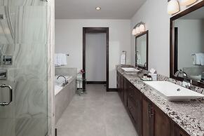 Lodge at Whitefish Lake