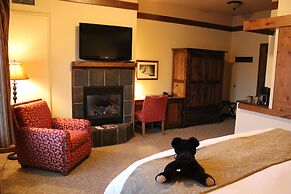 Lodge at Whitefish Lake