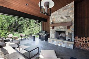 Lodge at Whitefish Lake