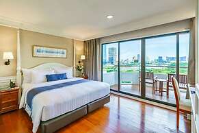 Centre Point Sukhumvit 10