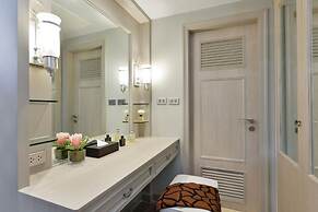 Centre Point Sukhumvit 10