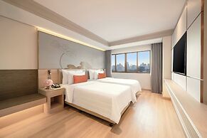 Centre Point Sukhumvit 10