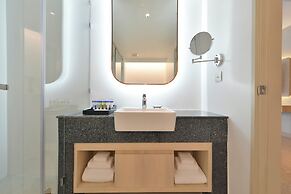 Centre Point Plus Hotel Pratunam