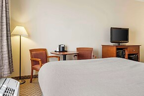 Quality Inn Airport