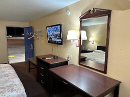 Apollo Lodge and RV Park