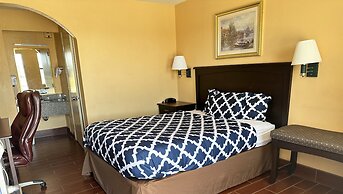 Apollo Lodge and RV Park