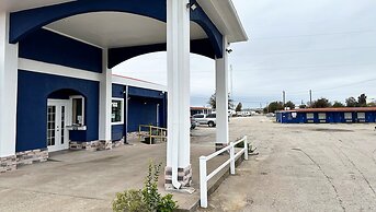 Apollo Lodge and RV Park