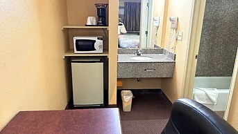 Apollo Lodge and RV Park