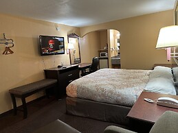 Apollo Lodge and RV Park