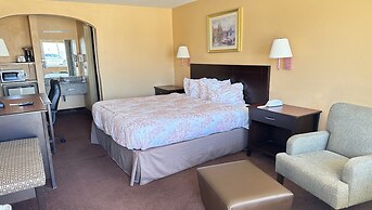 Apollo Lodge and RV Park