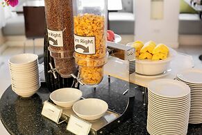 At Ease Saladaeng by AETAS