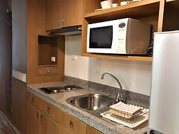 At Ease Saladaeng by AETAS