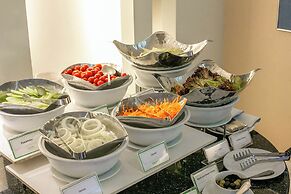 At Ease Saladaeng by AETAS