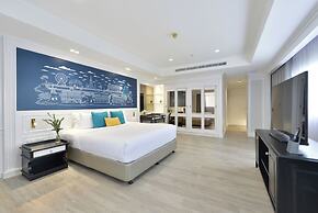 Centre Point Plus Hotel Silom