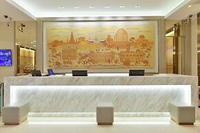 Centre Point Plus Hotel Silom