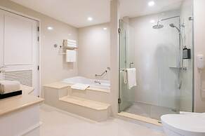 Centre Point Plus Hotel Silom