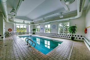 Motel 6 Huntsville, ON