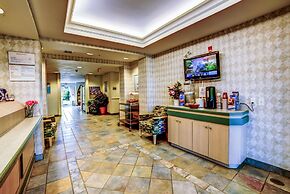 Motel 6 Huntsville, ON