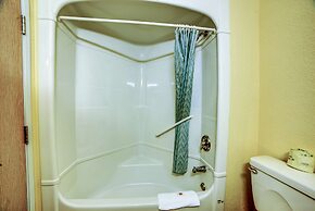 Motel 6 Huntsville, ON