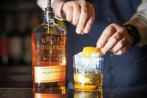 The Battle House Renaissance Mobile Hotel & Spa