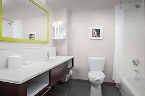 Hampton Inn & Suites ATL-Six Flags