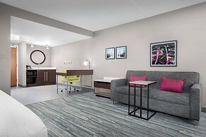Hampton Inn & Suites ATL-Six Flags
