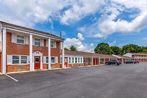 Econo Lodge Woodstock - Shenandoah Valley I-81