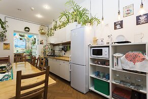 Italian Rooms and Apartments Pio on Mokhovaya