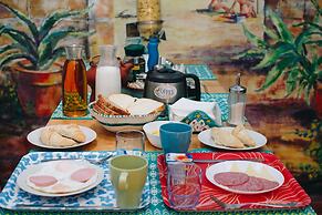 Italian Rooms and Apartments Pio on Mokhovaya