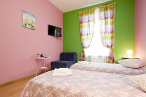 Italian Rooms and Apartments Pio on Mokhovaya