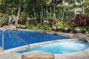 Courtyard by Marriott Waikiki Beach