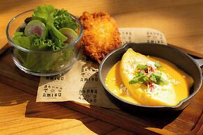 Courtyard by Marriott Waikiki Beach