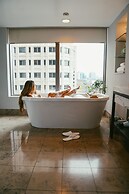 Hotel 1000, LXR Hotels & Resorts