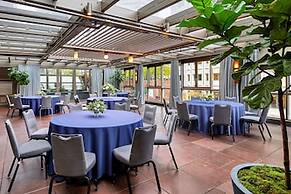 Hotel 1000, LXR Hotels & Resorts