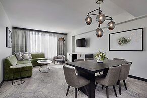 Hotel 1000, LXR Hotels & Resorts