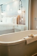 Hotel 1000, LXR Hotels & Resorts