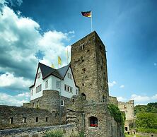 PARK VILLA zentral am Mittelrhein