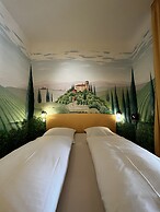 PARK VILLA zentral am Mittelrhein