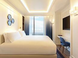 Sofitel Barcelona Skipper