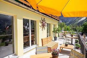 Hotel Lauberhorn - Home of Outdoor Activities