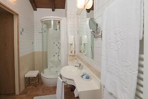 Cruccuris Resort Adults Only