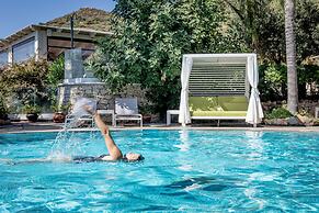 Cruccuris Resort Adults Only