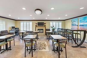 Best Western Harbour Inn & Suites Huntington - Sunset Beach