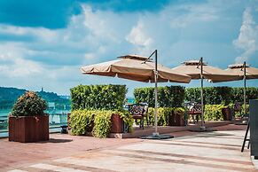 Hangzhou Xinqiao Hotel