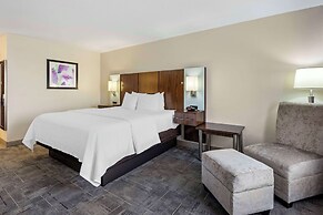 Best Western Plus Gen X Inn