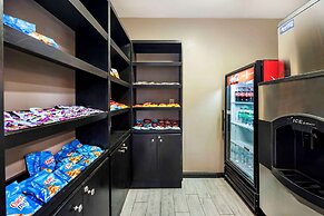 Best Western Plus Gen X Inn